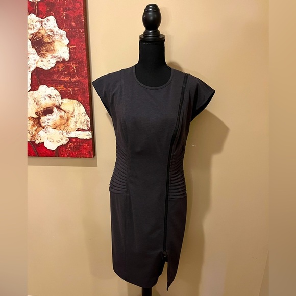 Etcetera Womens Dress Gray Knit
Sleeveless Asymmetric Zip Ruched Sides, size 6 - Picture 1 of 5